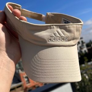 ADIDAS EMBROIDERED TAN ADJUSTABLE VISOR HAT NIKE NCAA MLB NBA NFL PGA GOLF